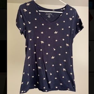 Light floral navy tee